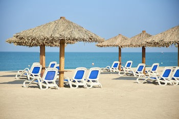 Al Hamra Village Hotel