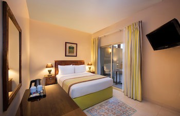 Al Hamra Village Hotel