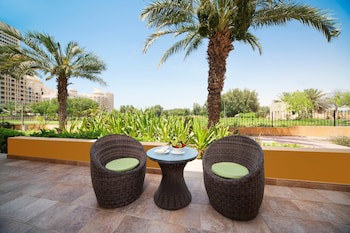 Al Hamra Village Hotel