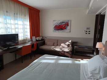 Rmh Modena Des Arts galeri fotoğrafı