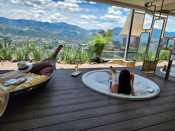 Diez Hotel Categoria Colombia