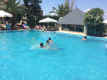 Naias Beach Hotel galeri fotoğrafı