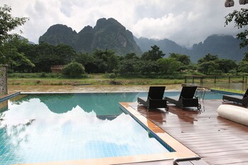 Inthira Vang Vieng