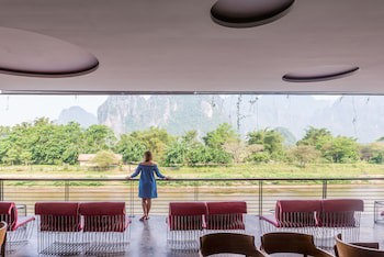 Inthira Vang Vieng