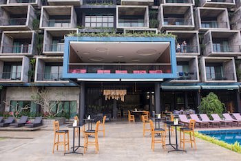 Inthira Vang Vieng