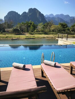 Inthira Vang Vieng