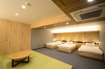 First Cabin Midousuji - Namba