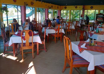 Posada De Don Rodrigo Panajachel