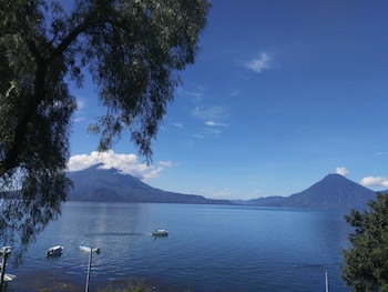 Posada De Don Rodrigo Panajachel