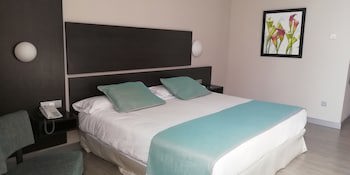 Hotel Ciudad De Ponferrada, Ascend Hotel Collection