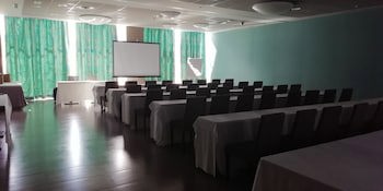 Hotel Ciudad De Ponferrada, Ascend Hotel Collection