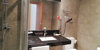Hotel Ciudad De Ponferrada, Ascend Hotel Collection