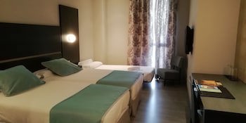 Hotel Ciudad De Ponferrada, Ascend Hotel Collection