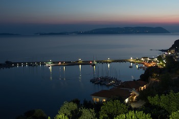 Aegean Wave Hotel