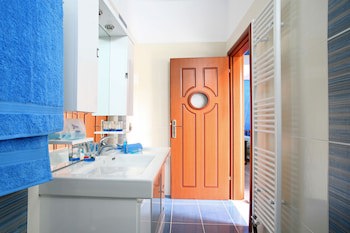 Aegean Wave Hotel