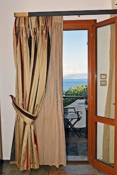 Aegean Wave Hotel