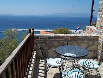 Aegean Wave Hotel