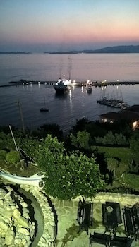 Aegean Wave Hotel