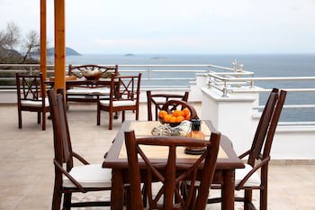 Aegean Wave Hotel