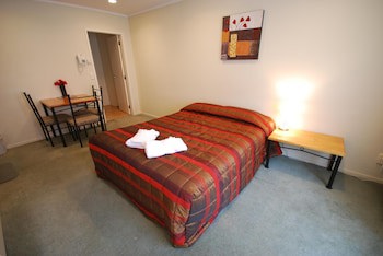 Baden Lodge Motel