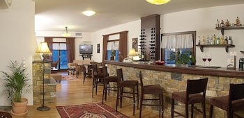 Erofili Hotel And Suites