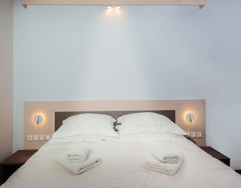Erofili Hotel And Suites