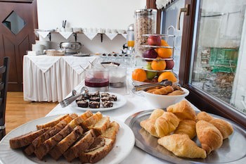 Erofili Hotel And Suites