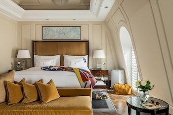 Corinthia London