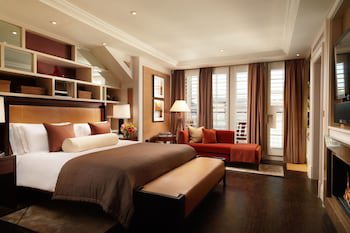 Corinthia London