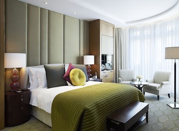 Corinthia London