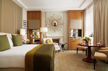 Corinthia London