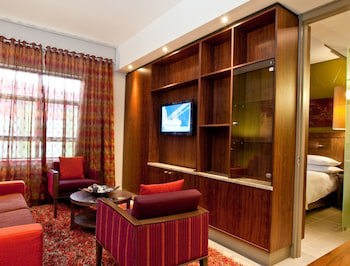 Peermont Metcourt Hotel At Umfolozi