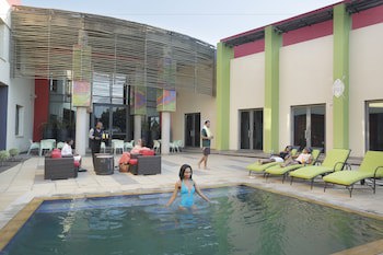 Peermont Metcourt Hotel At Umfolozi