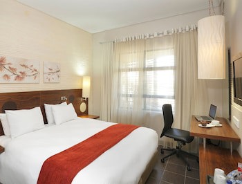 Peermont Metcourt Hotel At Umfolozi