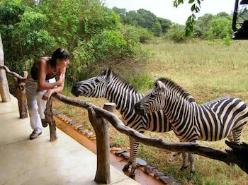 Leopard Walk Lodge