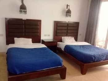 Carlton Luxury Resort
