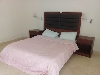 Carlton Luxury Resort