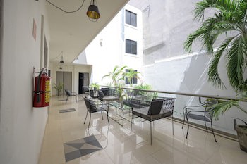 Aruma Hotel