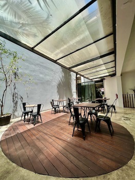 Aruma Hotel