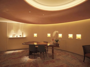 Fleur De Chine Hotel
