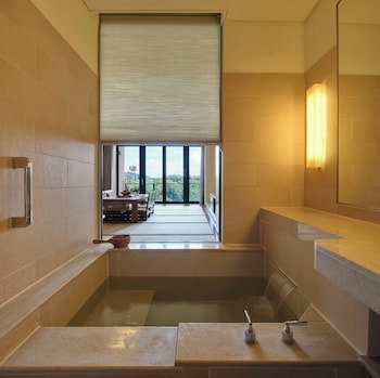 Fleur De Chine Hotel