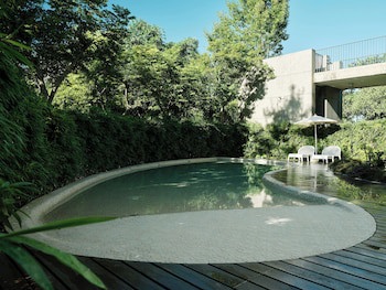 Fleur De Chine Hotel