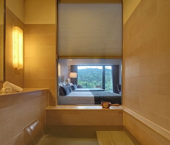 Fleur De Chine Hotel