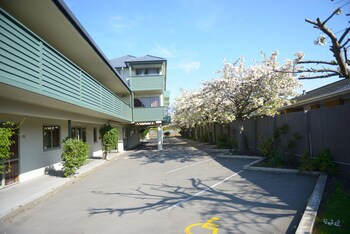Central Park Motor Lodge