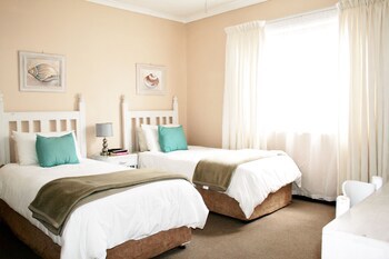 Blouberg Dolphin Inn