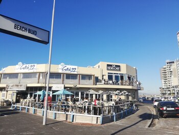 Blouberg Dolphin Inn