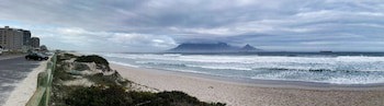 Blouberg Dolphin Inn