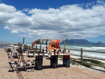 Blouberg Dolphin Inn