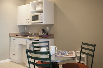 Cornwall Motor Lodge