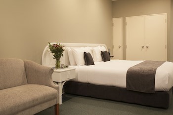 Cornwall Motor Lodge